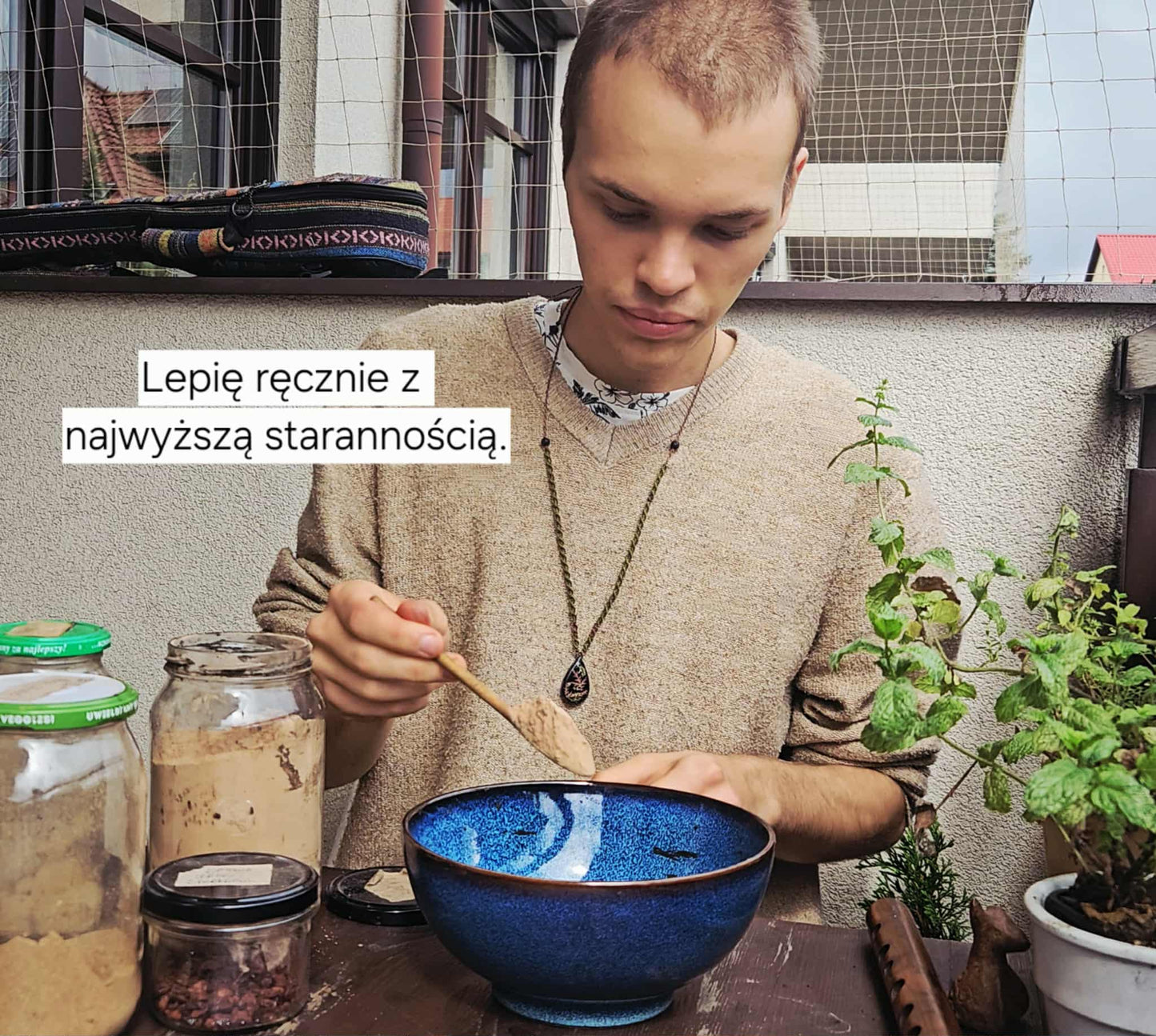 ,,Ceremonia Zapachu'' kompozycja 9 stożków